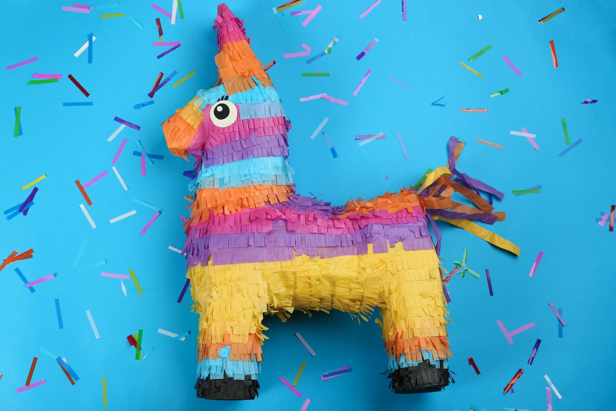 Pasos básicos para hacer una piñata