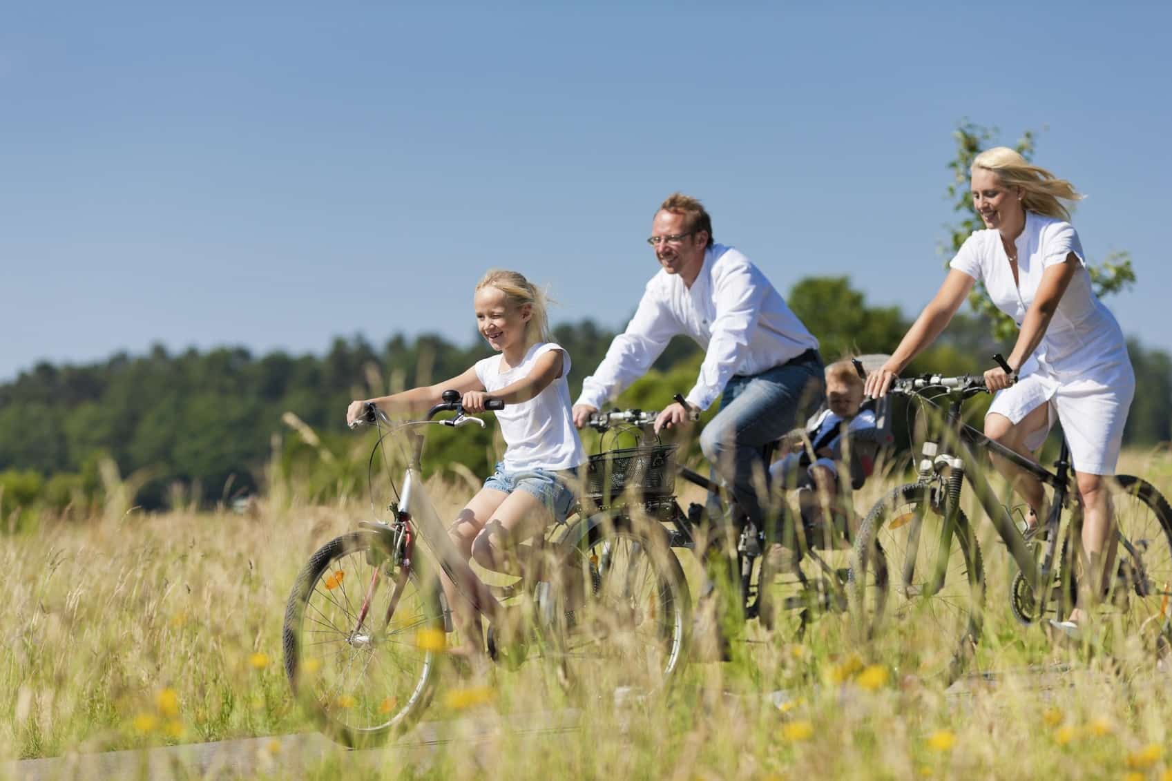 Las mejores rutas en bicicleta para disfrutar en familia