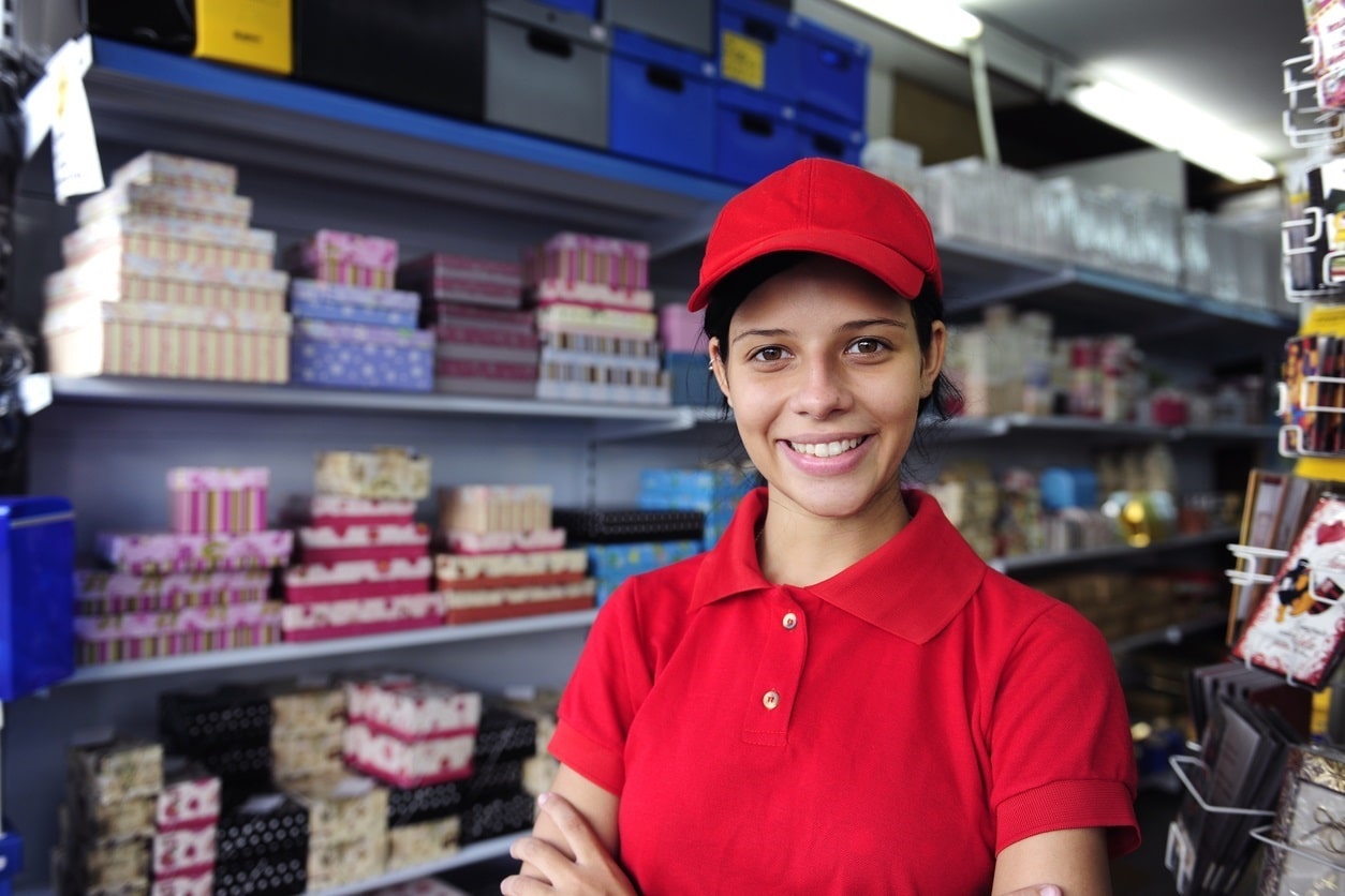 Muchos jóvenes tienen una formación superior a la del puesto en el que trabajan