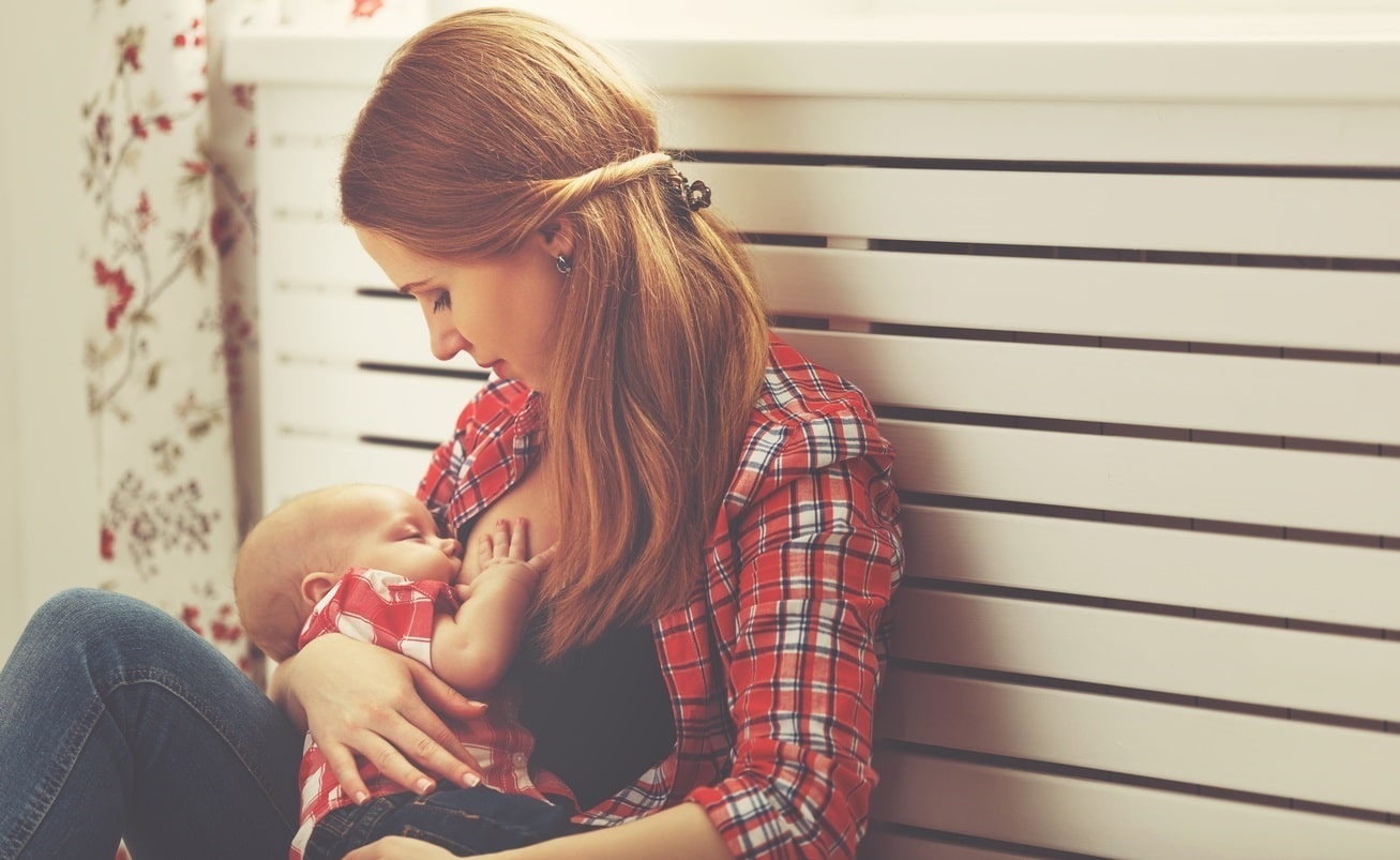 La lactancia materna ayuda al niño a prevenir varios tumores.