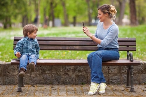 Muchos padres olvidan los límites de internet