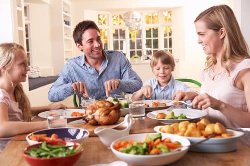 Cómo asegurar que los más pequeños se queden quietos en la mesa