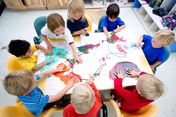 Niños en el colegio