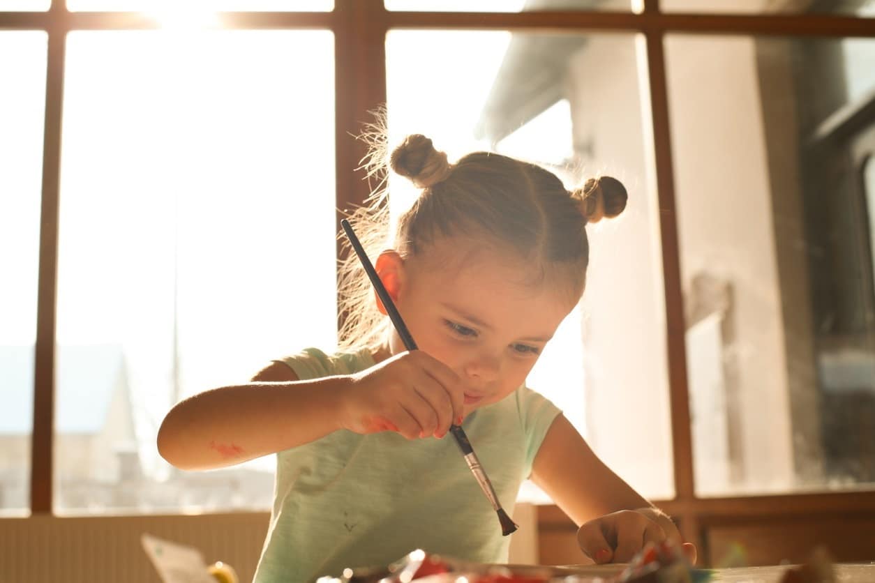 La concentración en niños puede mejorar a través del juego.