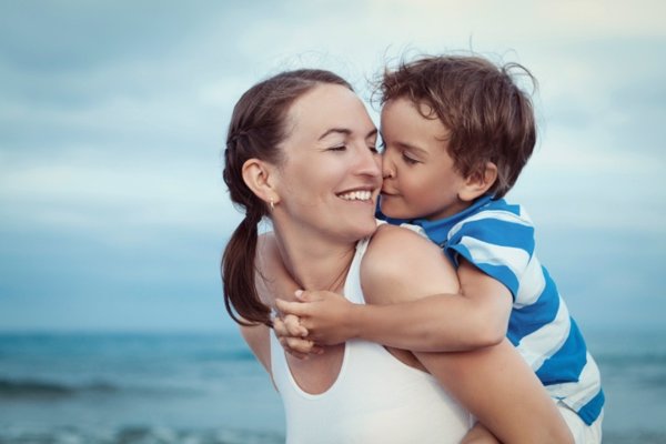 Madre con su hijo