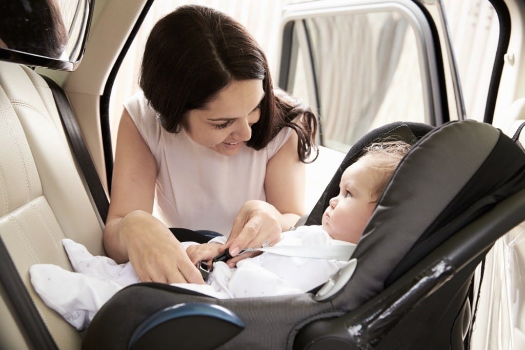 Las sillitas a contramarcha como método contra los accidentes infantiles.