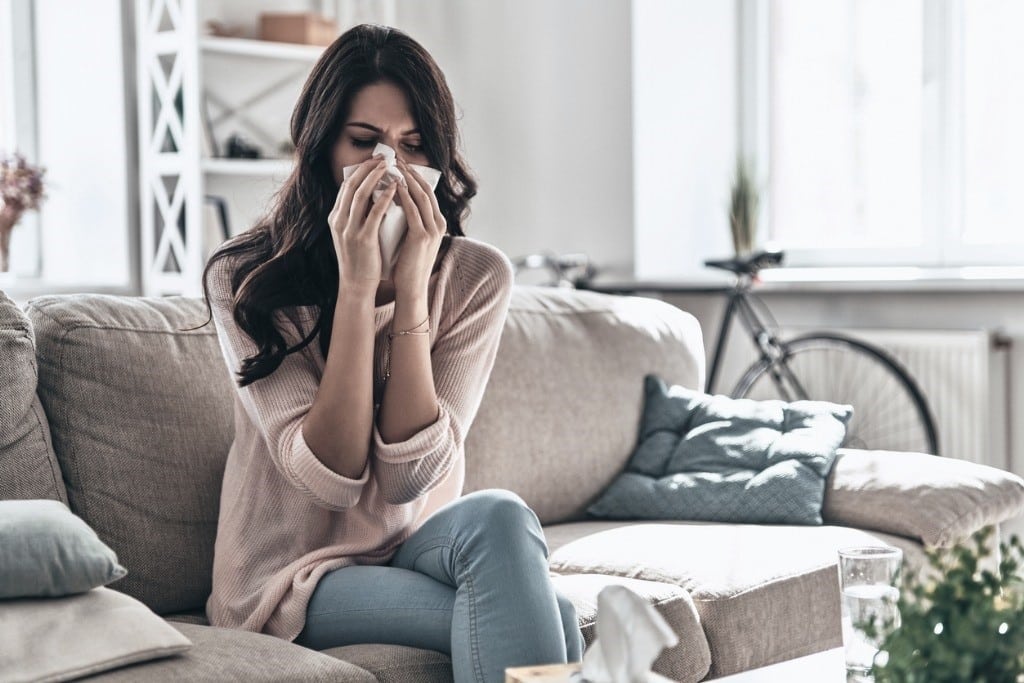 Consejos para que estornudar y sonarse la nariz eviten otros problemas de salud