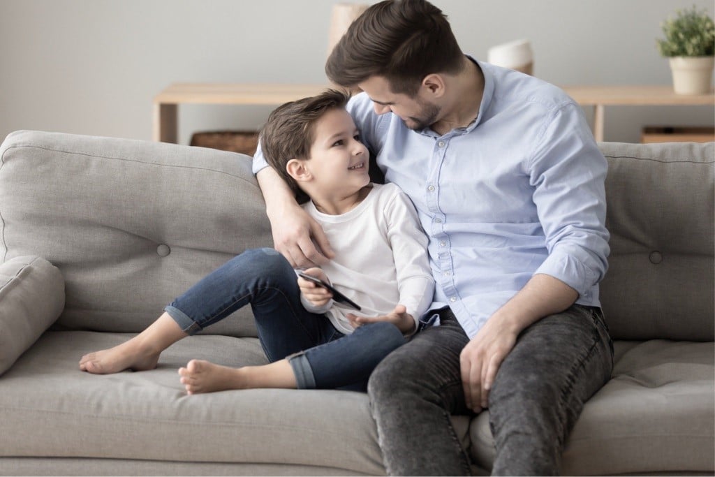 La presencia del padre en la crianza de su hijo tiene una gran influencia positiva.