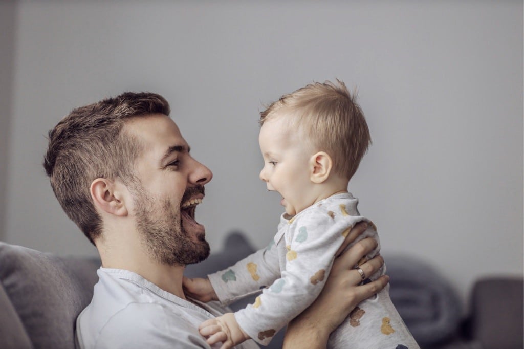 A la hora de hablar con nuestros bebés, mejor hacerlo en su "idioma"