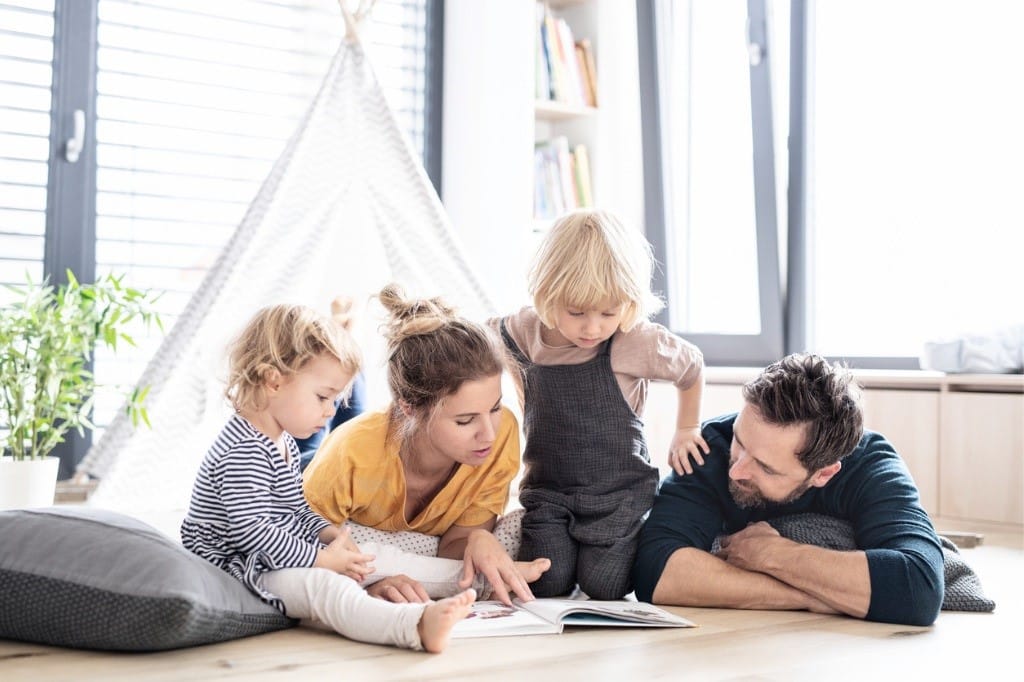 Impulsar la comunicación en la familia es una gran idea para favorecer un clima de convivencia.