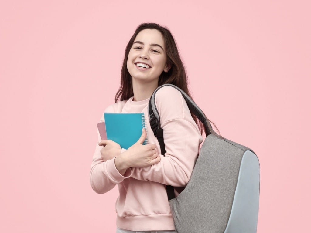 Los smartphones pueden ser causantes de problemas dentro del aula.