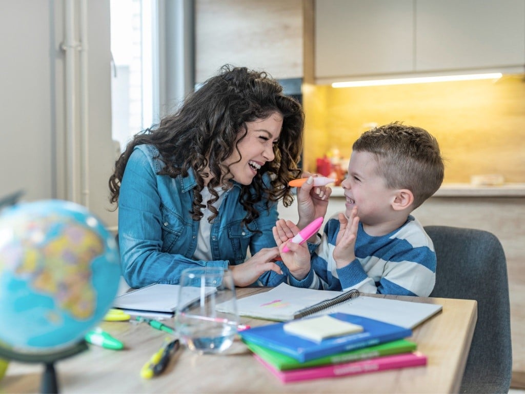 Estos son los mejores consejos para despertar la motivación escolar en tus hijos y mantenerla.