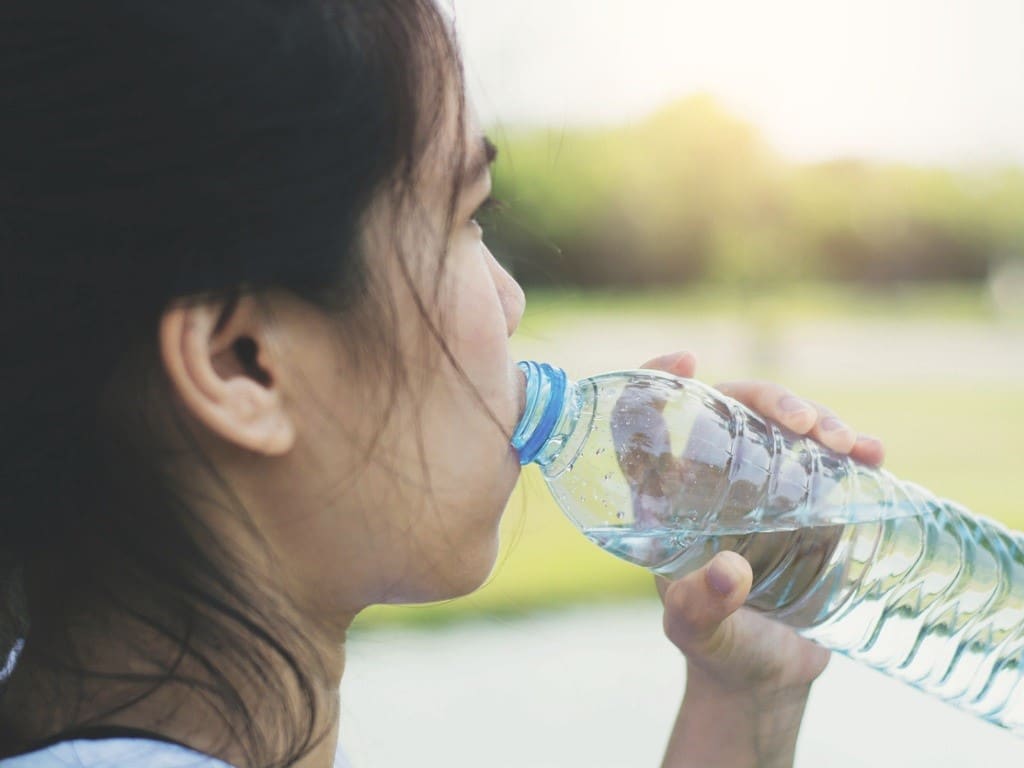 El calor puede dar lugar a varios problemas de salid, reconocerlos y actuar con rapidez es imprescindible.