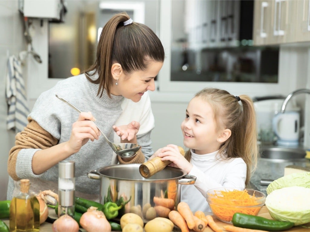 Una alimentación saludable es imprescindible para conseguir el éxito académico.