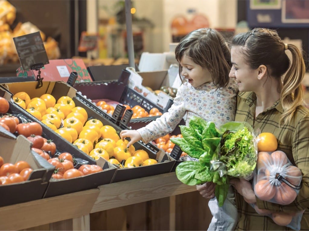 Así podrás ahorrar sin renunciar una cesta de la compra saludable