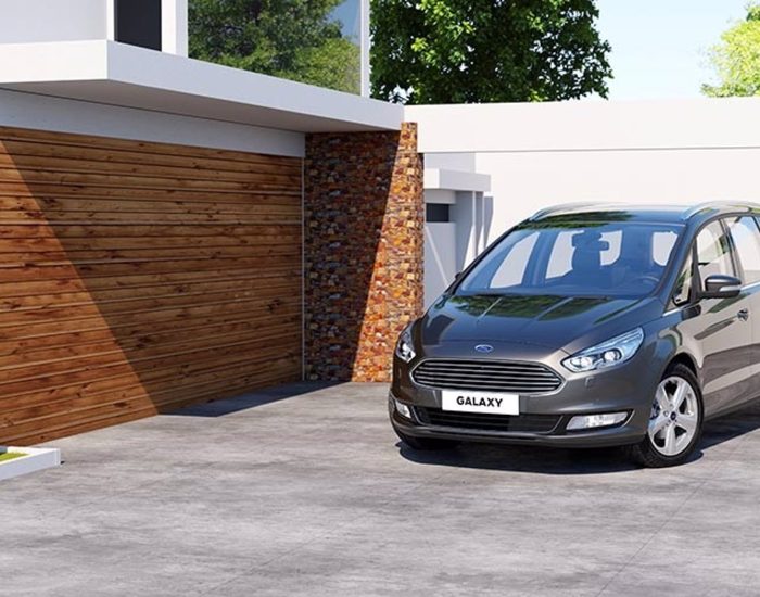 07/04/2015 Ford Galaxy.

ha presentado el nuevo Ford Galaxy, que incorpora un diseño actualizado, un amplio espacio interior y novedades en términos de equipamiento tecnológico, además de una capacidad para siete pasajeros.

SOCIEDAD
FORD