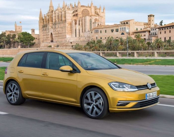 10/04/2017 Nuevo Volkswagen Golf.

fuera un producto de la naturaleza en vez de un coche, sería un perfecto ejemplo para la demostración de la evolución de las especies.

SOCIEDAD
VOLKSWAGEN