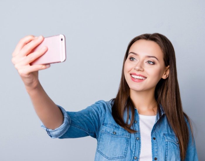 17/05/2018 Un selfie hace que la cara de los jóvenes se distorsione y parezca más ancha de lo que en realidad es.
SOCIEDAD
ISTOCK