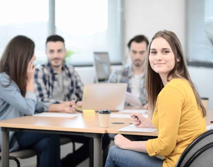 30/05/2018 Los universitarios españoles quieren una vida en casa durante sus estudios..

acerca la selectividad, prueba tras la que comienza el periodo universitario. Una etapa de educación superior que entraña muchas decisiones, no sólo el itinerario que hay se va a seguir y por tanto la carrera que se va a cursar.

SOCIEDAD
ISTOCK