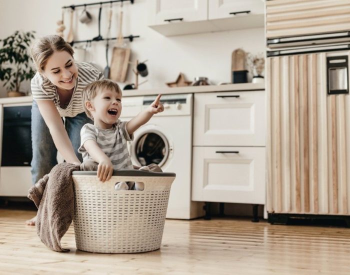 18/10/2020 La maternidd y la esperanza de vida tienen una gran relación según descubre un nuevo estudio..

maternidad es uno de los momentos más importantes en la vida de toda mujer. Este evento lo cambia todo, en muchos sentidos. Desde el ritmo en el que se desarrolla su día a día, hasta las actividades que realiza cada jornada. Pero, según un nuevo estudio publicado en la revista Menopause, tener un hijo también tiene mucho que decir en la esperanza de vida.

SOCIEDAD
ISTOCK