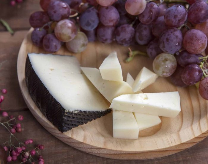 03/10/2020 Disfruta del queso, un alimento saludable y lleno de vitaminas
SOCIEDAD
ISTOCK