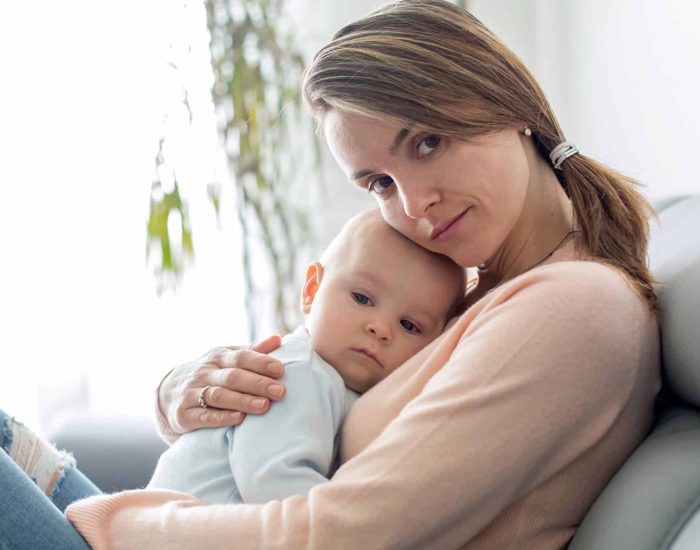 02/02/2018 A veces, las críticas pueden avergonzar a la madre y hacerla sentir como una "mala madre".
SOCIEDAD
ISTOCK