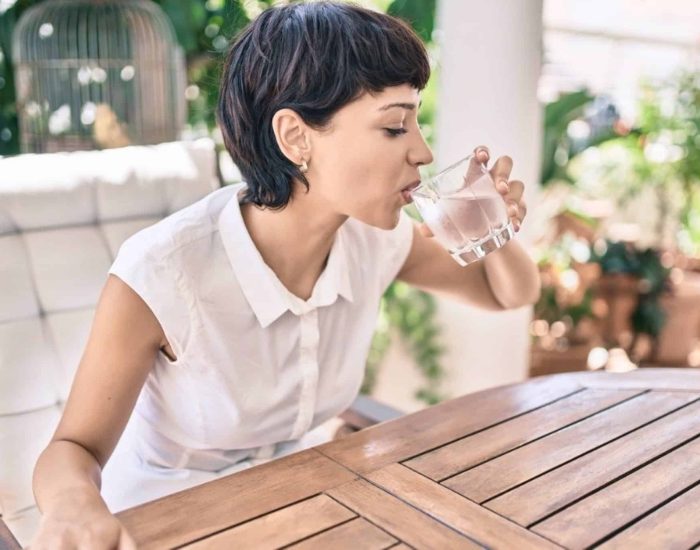 19-07-2021 ¿Engorda el agua?.

época de sequía se trata de uno de los bienes más preciados y, aun así, todavía hay ocasiones en las que no se tienen en cuenta todos los beneficios que el agua tiene en nuestra dieta.

SOCIEDAD
ISTOCK