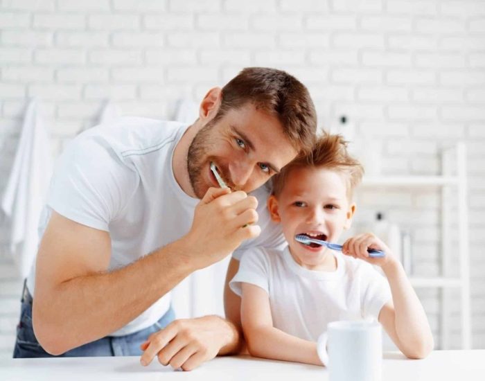 24-01-2022 Recomendaciones para que evites las caries en los dientes de tus hijos.

los dientes es importante. La caries es una de las enfermedades más comunes y extendidas en la primera infancia. En los países desarrollados, es la enfermedad crónica más frecuente entre los niños de cinco a seis años. Un tercio de este grupo de edad tiene más de un diente afectado por la caries. Pero, ¿cómo podemos prevenirla y detenerla en los niños? Si necesitas tratar tus enfermedades dentales en Clínicas Den son Profesionales en odontopediatría en Barcelona.

SOCIEDAD
ISTOCK