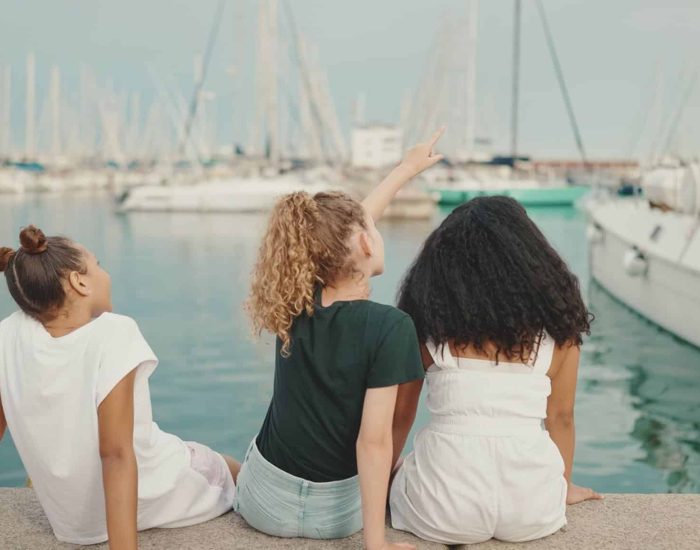 13/08/2022 El verano navega entre el riesgo y la oportunidad para las adicciones.

verano es una época del año que normalmente se asocia a vacaciones, buen tiempo, disfrute y  relax, pero, en ocasiones, este ansiado momento puede ser un contexto facilitador en el cual se generen distintas situaciones de riesgo de realización de la conducta adictiva. Los expertos de la Clínica López Ibor analizan la influencia de este factoren las problemáticas de adicciones.

SOCIEDAD
ISTOCK