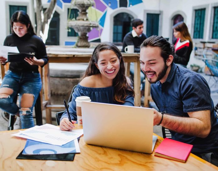 08/02/2020 ¿Dónde estudiar los mejores diplomados en México?.

programas de diplomado, junto con las maestrías, constituyen la elección más idónea para todos aquellos que aspiran a adquirir nuevas habilidades o actualizar sus conocimientos en un área de estudio específica.

SOCIEDAD
ISTOCK