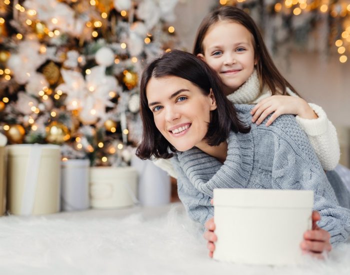 01/12/2023 10 planazos navideños para hacer en diciembre con los niños.

¡Bienvenido, diciembre! La llegada de este mes nos sumerge en la magia de la Navidad, y compartir momentos especiales con los niños hace que la temporada sea aún más emocionante.

SOCIEDAD
ISTOCK