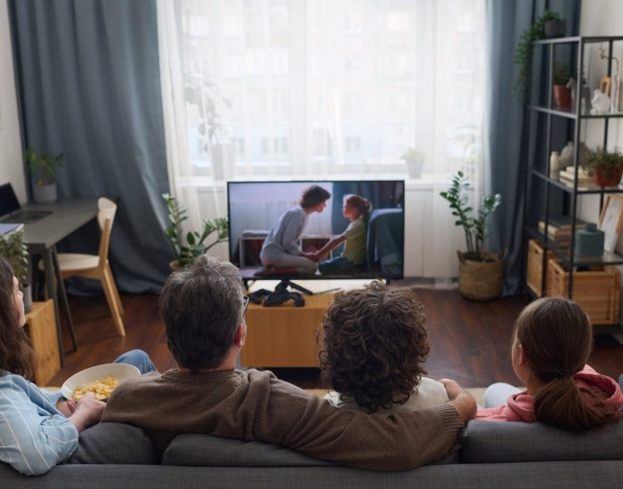 28/11/2022 7 películas para celebrar el Día de la Familia.

día de la familia se acerca y es el momento perfecto para disfrutar de una tarde juntos frente a la pantalla. Las películas pueden ser una excelente manera de celebrar este día especial, ya que ofrecen una oportunidad única para compartir risas, emociones y reflexiones en compañía de tus seres queridos.

SOCIEDAD
ISTOCK