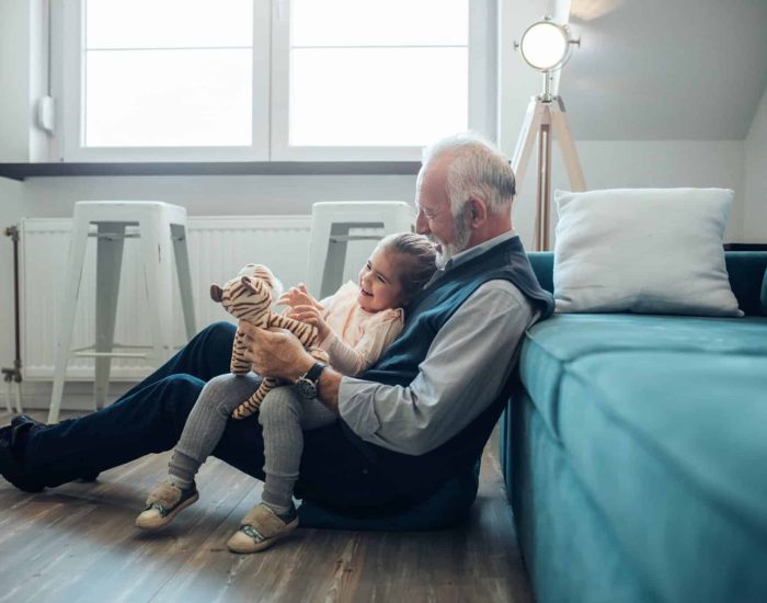 02/11/2017 ¿Deben educar o "malcriar" los abuelos a los nietos?
SOCIEDAD
ISTOCK