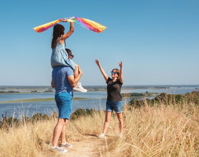 15/08/2021 Actividades de familia en verano: diversión bajo el sol.

verano es la temporada perfecta para disfrutar del tiempo en familia. Con el buen clima y las vacaciones escolares, hay muchas oportunidades para crear recuerdos inolvidables juntos. Aquí te presentamos una variedad de actividades familiares para aprovechar al máximo los días soleados del verano.

SOCIEDAD
ISTOCK