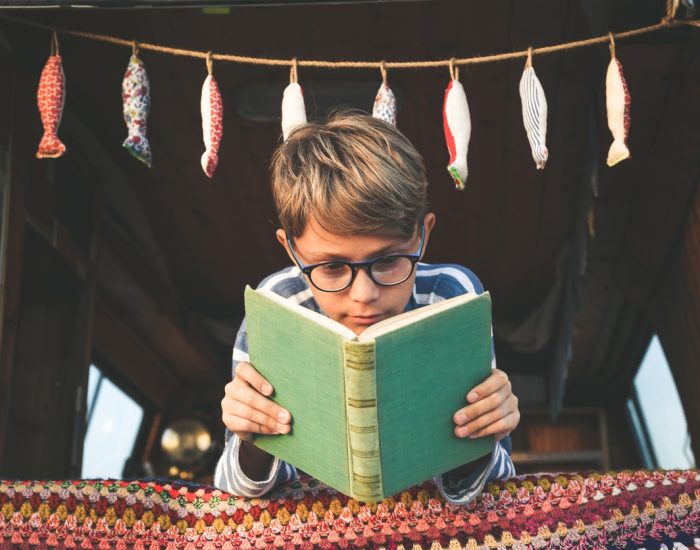 Libros, el antídoto perfecto a las pantallas